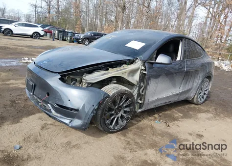2021 Tesla Model Y Long Range Dual Motor All-Wheel Drive from USA, damaged, VIN 5YJYGDEE5MF256426